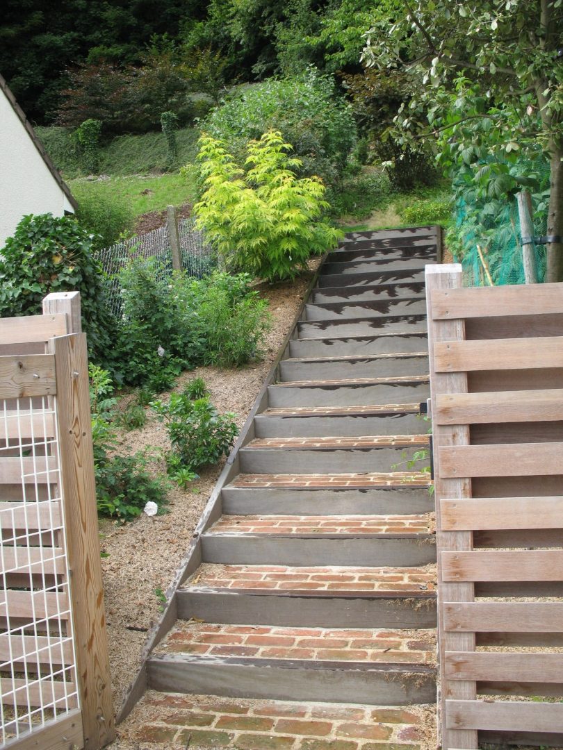 Escalier en pavés pour l'aménagement d'une allée